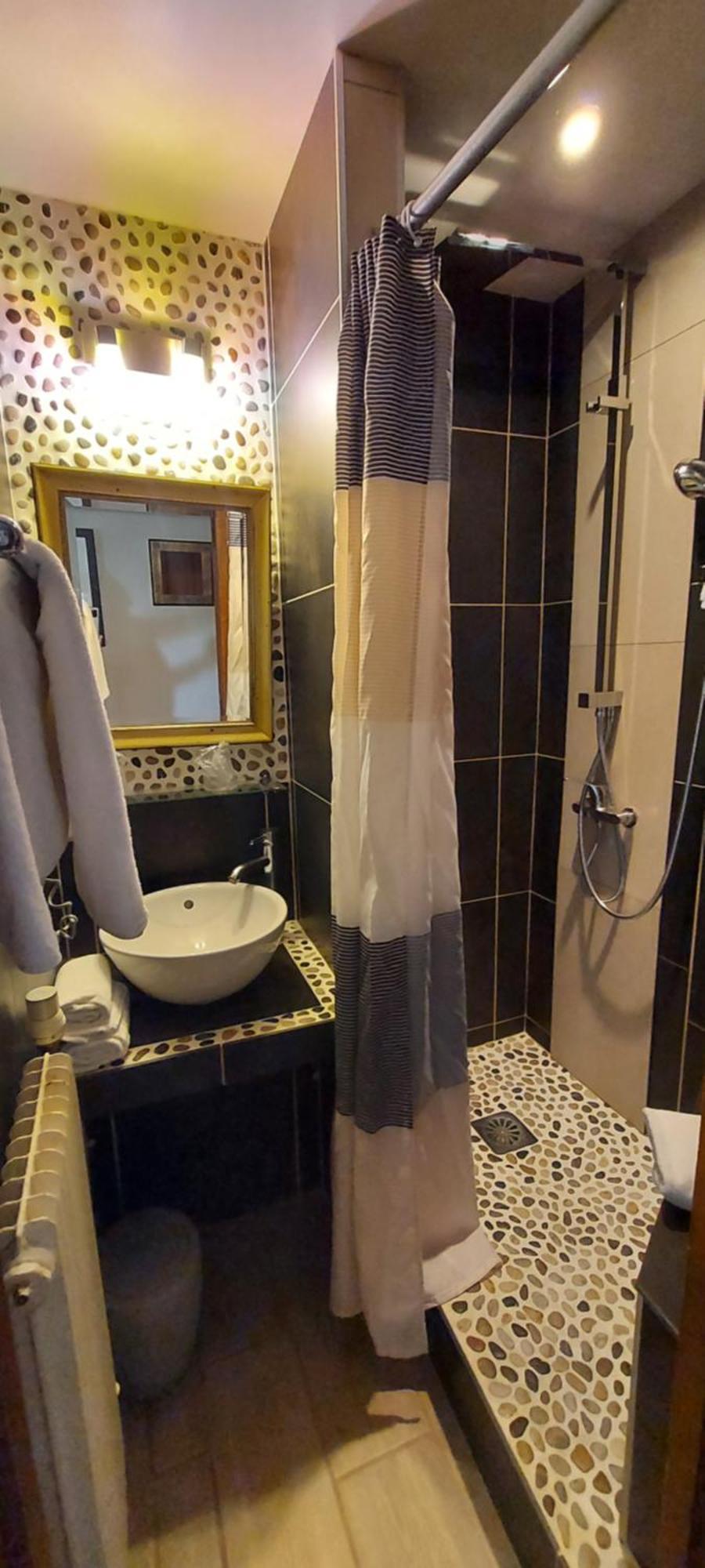 La Capitelle Otel Mirmande Oda fotoğraf